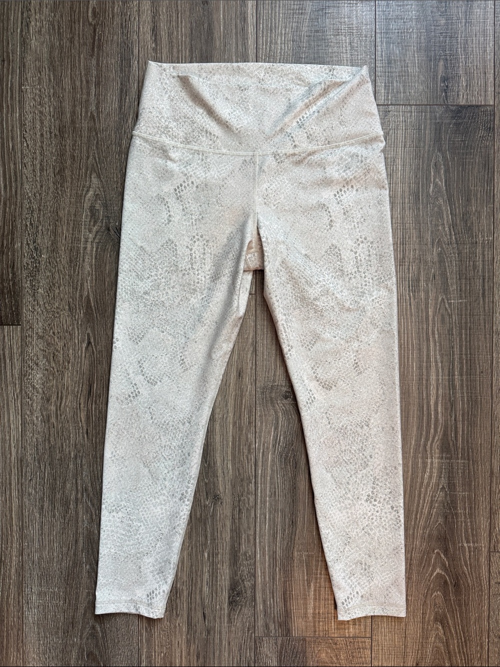 Old Navy Cream Snake-Print Leggings
